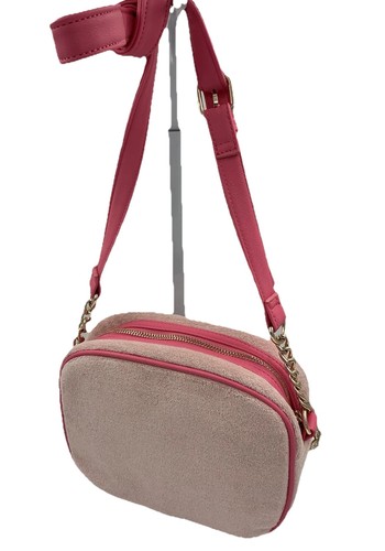 Juicy Couture Wingin It Crossbody Camera Bag Butterfly Design Pink Diamond NWT - Picture 2 of 12
