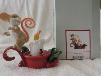 NIB Enesco Charming Tails ''NOTHING LIKE A WARM CHRISTMAS TAIL''