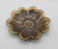 VINTAGE BRASS ASHTRAY FLOWER SHAPED TRINKET COIN TRAY PHILADELPHIA MANUF CO