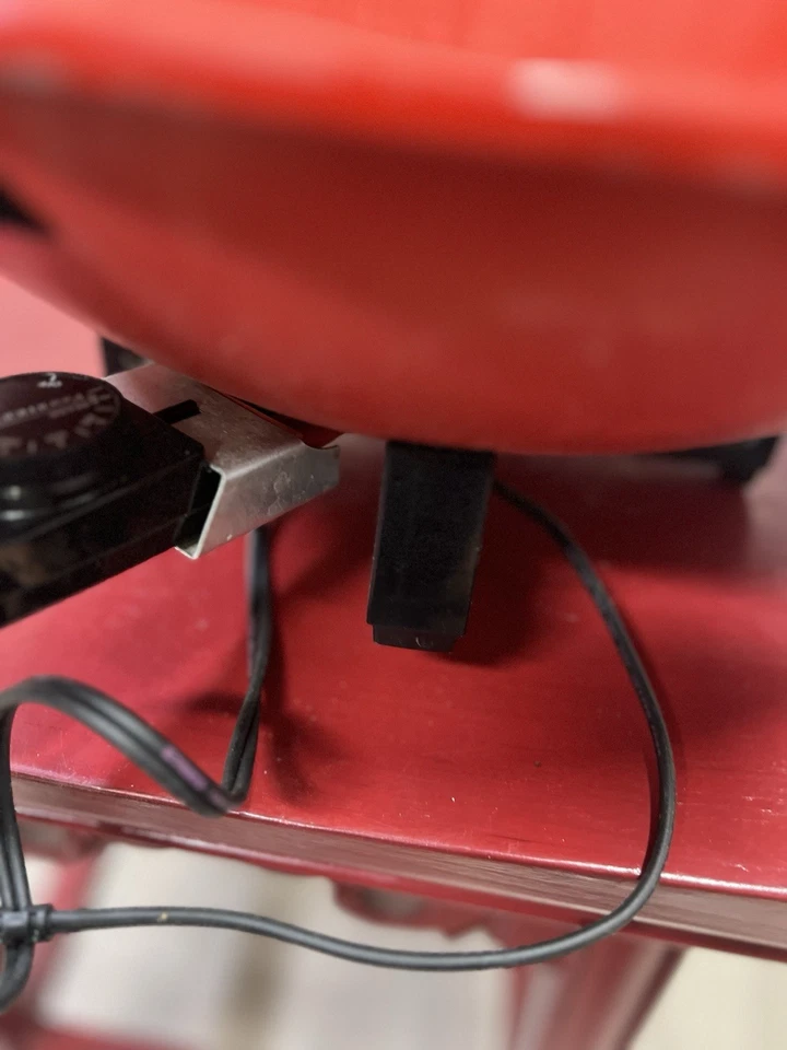 Wok eléctrico vintage Kenmore MCM de 6 cuartos de galón superficie antiadherente rojo 15" funciona muy bien Foto 4 de 4