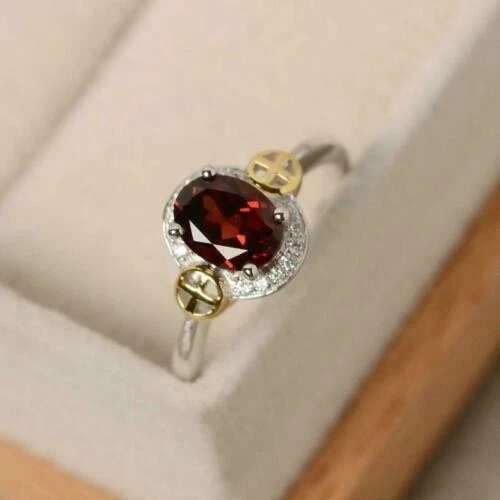 Anillo de compromiso de diamantes granate natural con anillo de plata enchapado en oro de dos tonos Z5 Foto 2 de 3