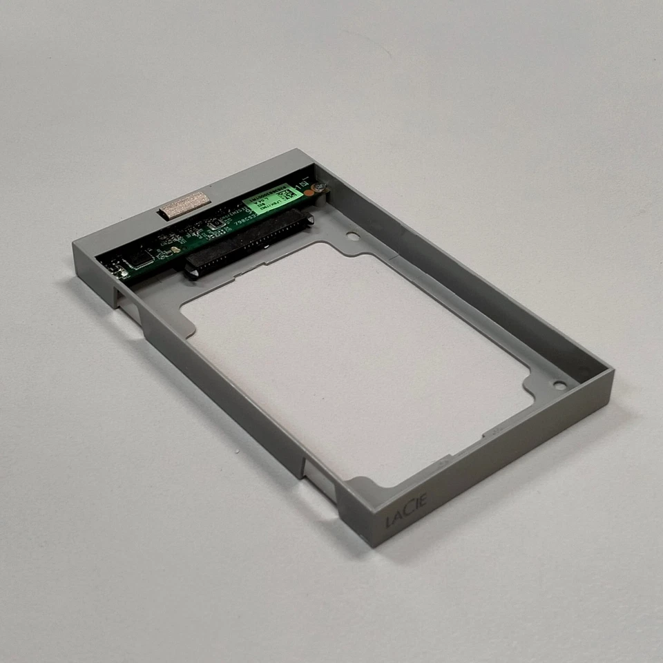 LaCie Portable Drive 2.5" 9mm SATA USB3.0 Caddy Enclosure NO HDD RUGU3M2 - Image 3 of 4