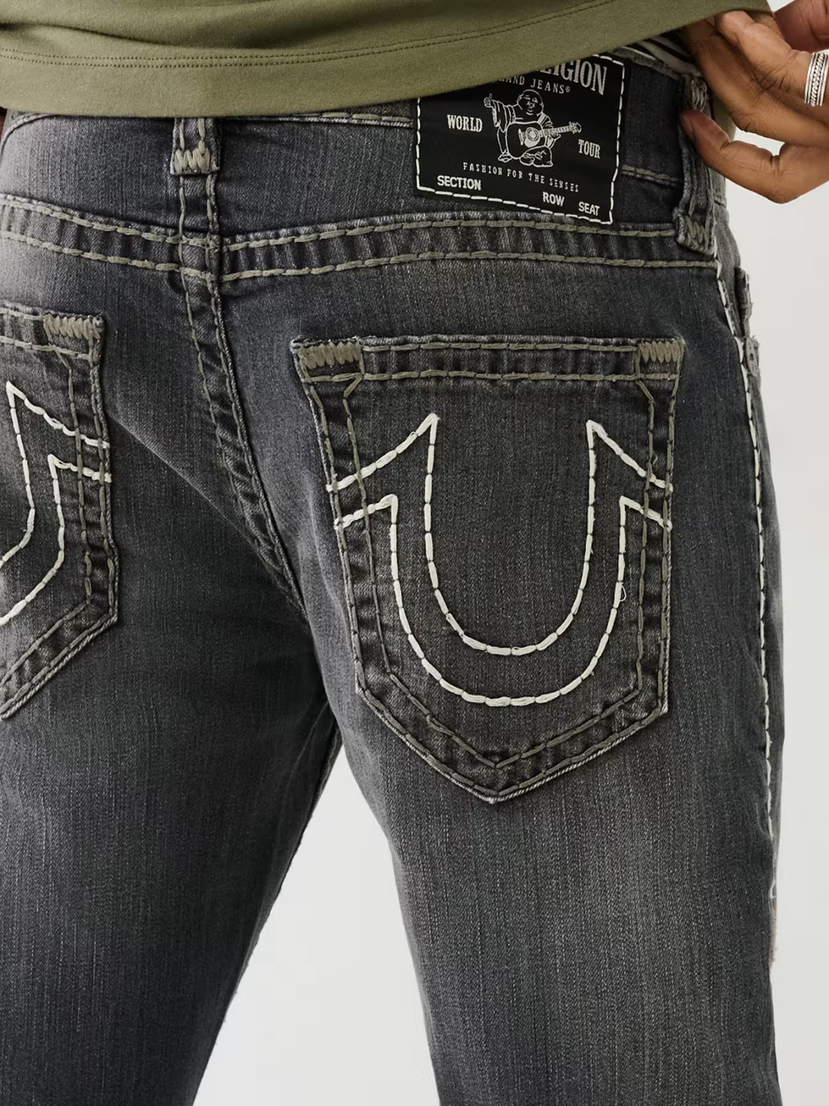 True Religion Mens Ricky Size. 40 Relaxed Straight - (NWT In Bag) (MSRP: $199)