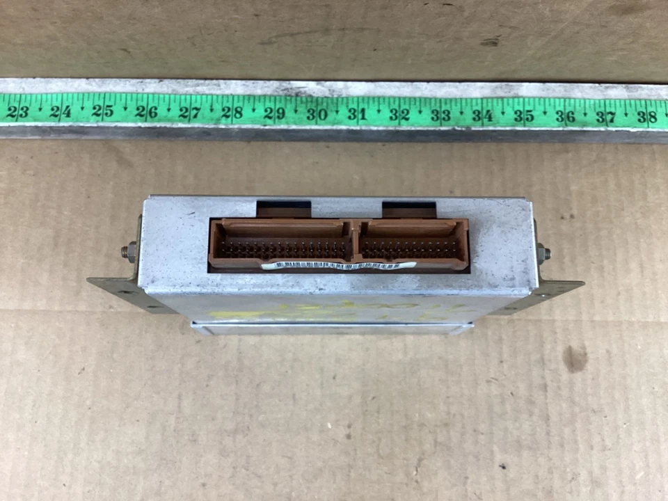 Módulo de control del motor Isuzu Trooper 1994-1996 ECM ECU 8162011190, 16201119 Foto 4 de 4