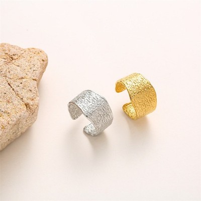 18 Karat Gold unregelmäßiger Titan Stahl Ring Mode Statement für jeden Anlass