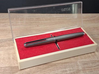 Pilot Custom Füllfederhalter 18k Weißgold M Feder mit Tintenkonverter & OVP 