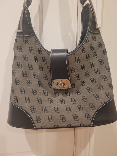 Dooney Bourke Women's Signature Canvas Shoulder Bag Handbag Purse