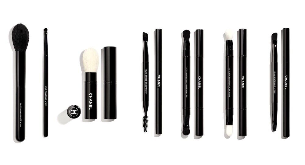 CHANEL LES PINCEAUX DE CHANEL Cosmetic Makeup BRUSH, 100 CHANEL LES PINCEAUX DE CHANEL Cosmetic Makeup BRUSH, 100