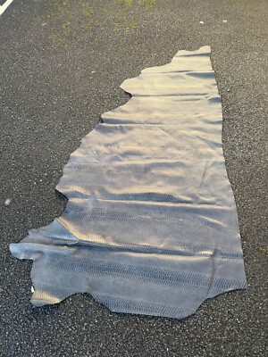 Grau Kroko Muster Echtleder Polsterung Kuhfell 22 qm Handarbeit 1,2 mm WSH3 Y