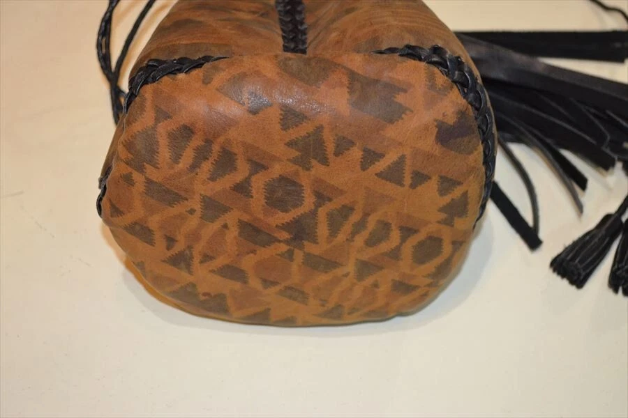 Bolso Bandolera Wendy Nichol New York Flecos Cuero Cordón ¡De Japón! Foto 4 de 4