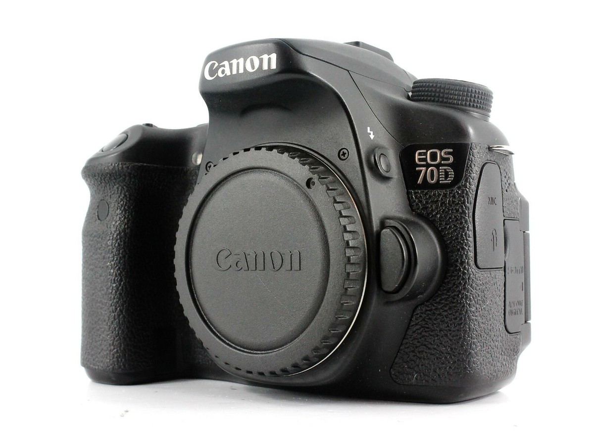 Canon EOS 70D 20.2MP Digital SLR Camera Black with 18-55mm STM