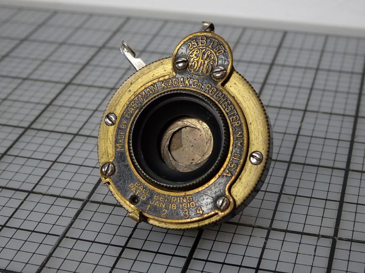 Kodak Ball Bearing Shutter Lens | f/1 | Fixed/Prime | Manual Focus