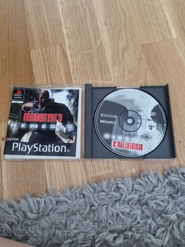 Resident Evil 3 - Nemesis (dt.) (PSone, 2000) - Bild 2 von 2