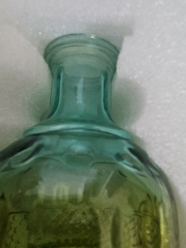 New Set Of 6 Gradient Glass BUD VASES - Picture 4 of 8