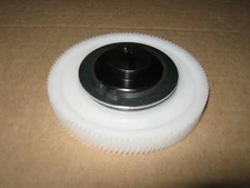 NYLON GEAR & HUB ASSEMBLY for SERVO 140/150 POWER FEEDS "NEW"