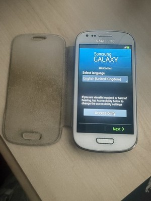 Gebrauchtes Samsung Galaxy S3 Mini III GT-18200N - Android Smartphone