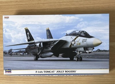 Hasegawa F-14A Tomcat Jolly Rogers 1/72 Scale Limited Edition Model Kit