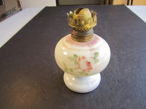 Antique ~ Miniature Lamp ~ Smith I Figure 219 Nelly Bly Mini Lamp  ~ #3130