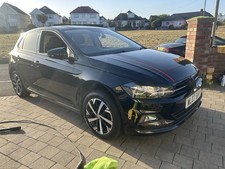 2020 POLO BEATS 1.0 TSI 95PS 5 SPEED MANUAL + DUAL 12 Inch Subs 1800 Watt Peak