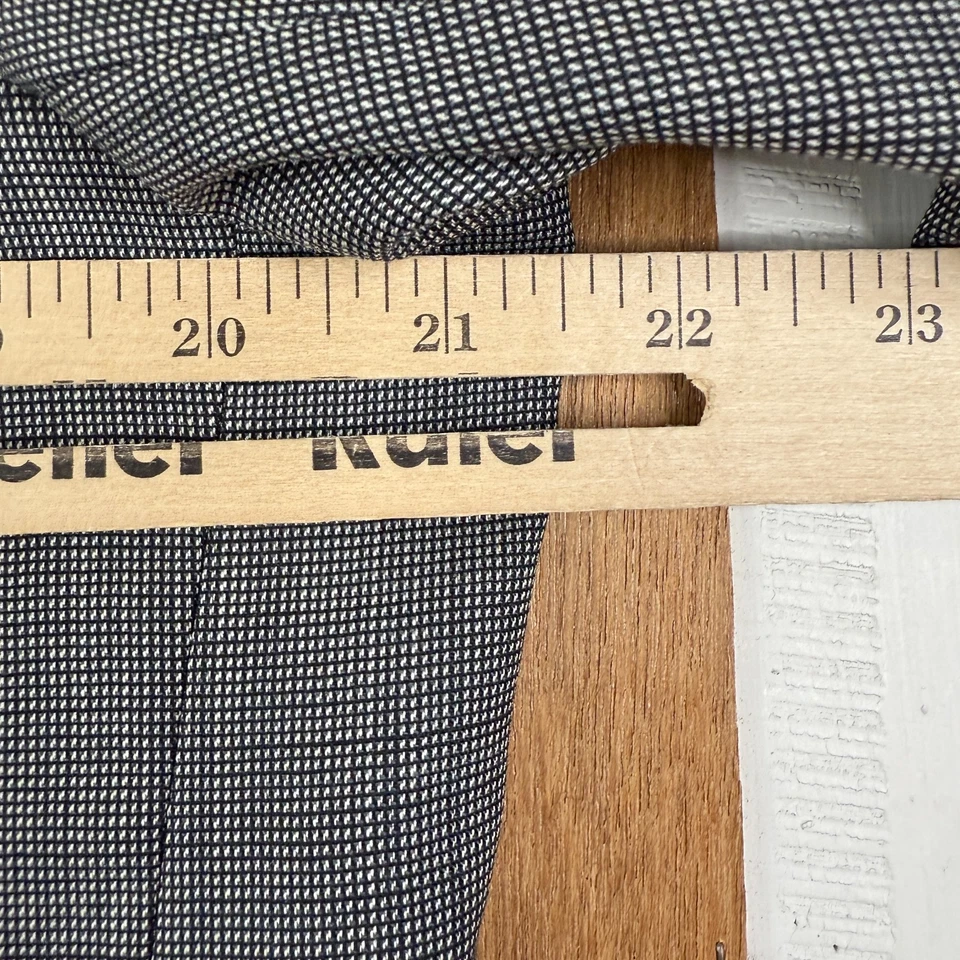 Terno Club Room Masculino 40R Cinza Olho de Pássaro 2 Botões 100% Lã Calça 32x30 Plissada - Imagem 3 de 4