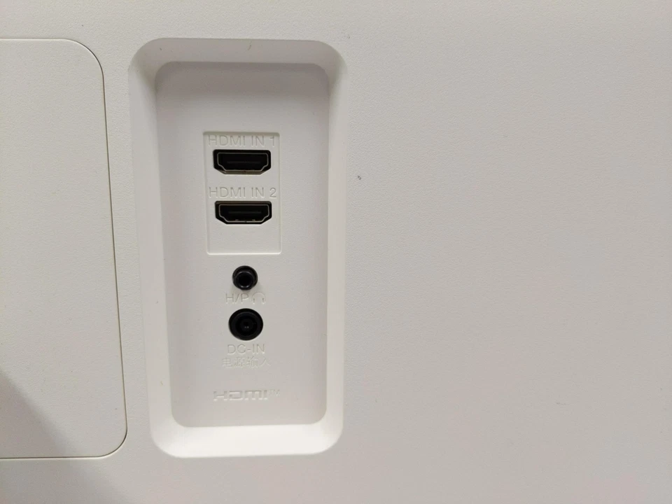 *READ DESCRIPTION* 34'' Ultrawide Fhd Hdr Monitor With Freesync - Image 4 of 4