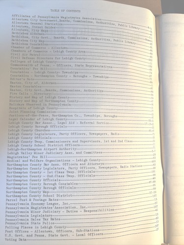 VINTAGE LEHIGH VALLEY DIRECTORY FALL EDITION 1965 GENEALOGICAL HISTORY RESEARCH - Bild 2 von 12