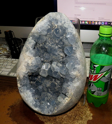 MONSTROUS Natural Celestite Geode Cluster Quartz Crystal Healing MADAGASCAR JAL - Picture 2 of 7