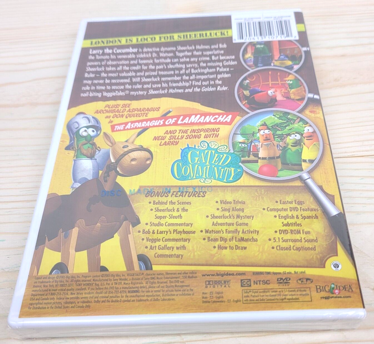 その他 Story of Cheese [DVD] VeggieTales: Sheerluck Holmes and the Golden Ruler DVD Silly