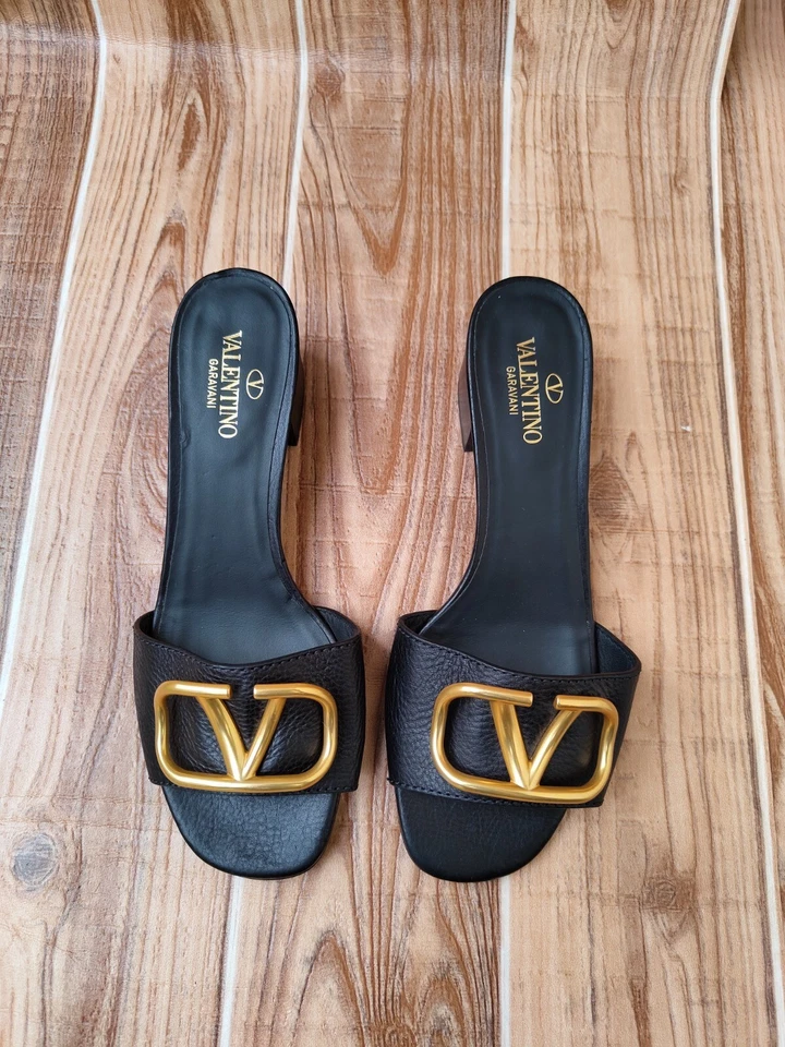 VALENTINO Black Leather V Logo Signature Open Toe Slide Sandals EU 37.5 US 7 - Image 3 of 4