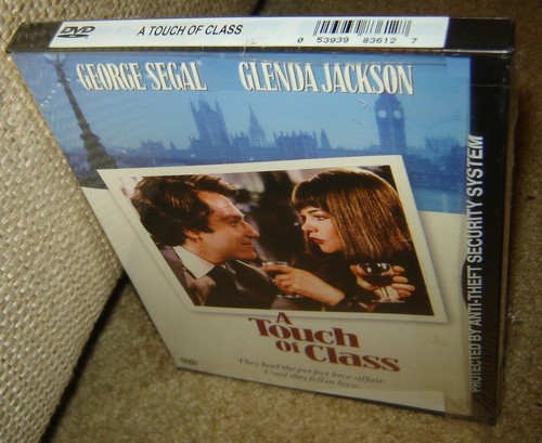 A TOUCH OF CLASS SNAPCASE DVD, NEW & SEALED, WIDESCREEN, REGION 1, OSCAR WINNER! - Foto 3 di 3