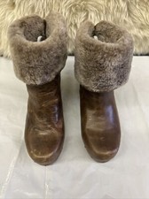 UGG Australia Lynnea Clog Booties Brown Leather Shearling Lined Sz 7 1001793