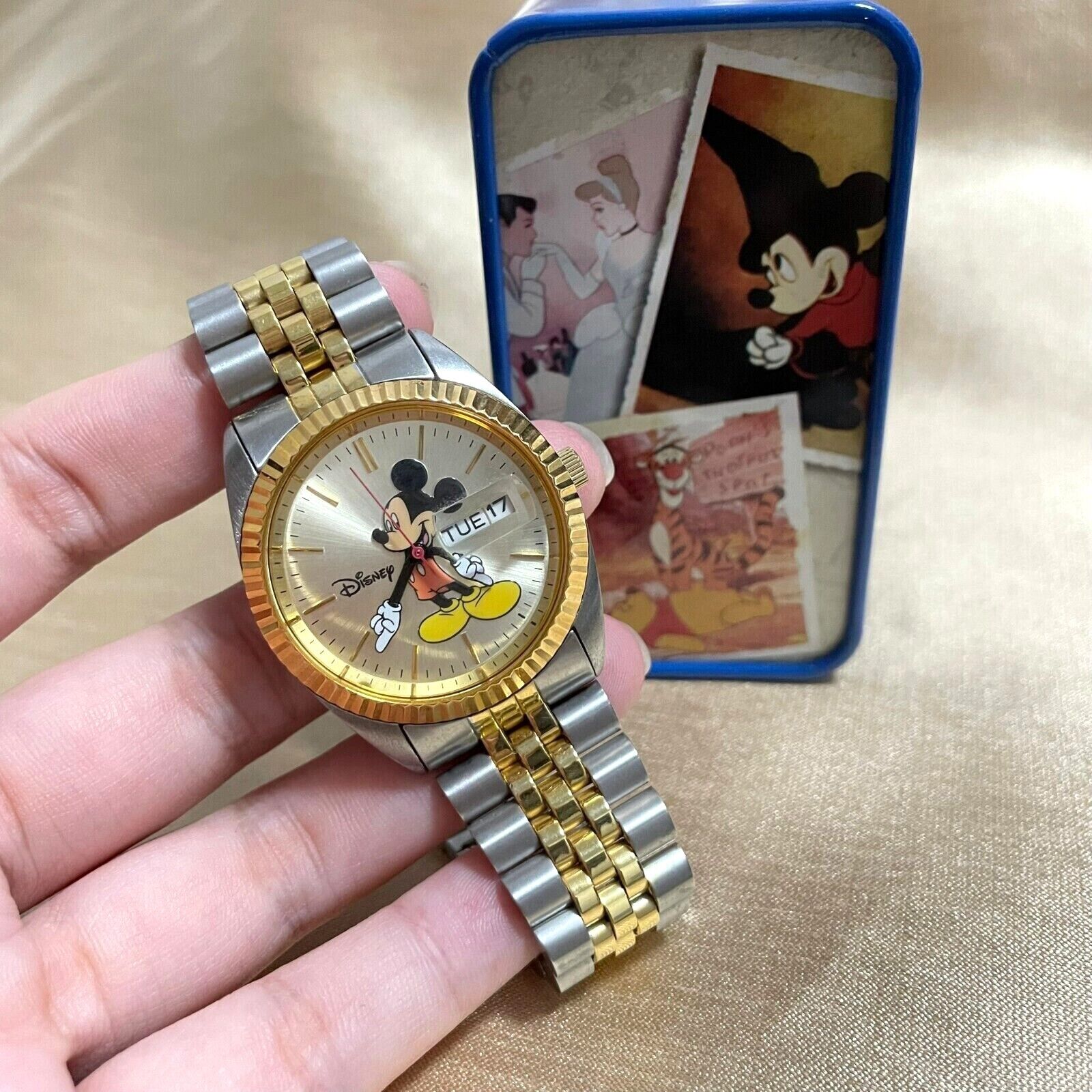 Disney Mickey Mouse MU0959 Made by SII Seiko Date Two-Toned Stainless Watch  Box | eBay