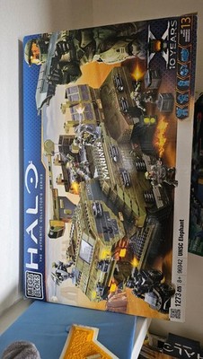 Halo Mega Bloks UNSC Elephant [96942]  Probably Complete With Box