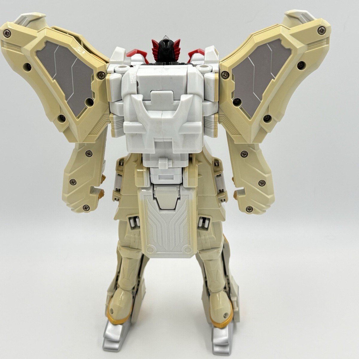 Power Rangers Mystic Force DX Saint Kaiser Megazord Bandai