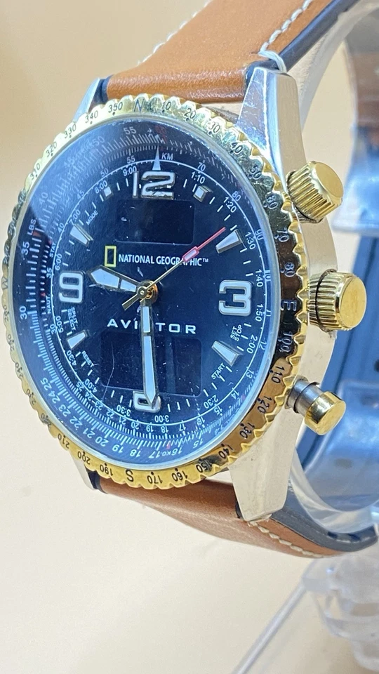 National Geographic World Time Traveler funciona muy bien. batería nueva cristal mineral Foto 4 de 4