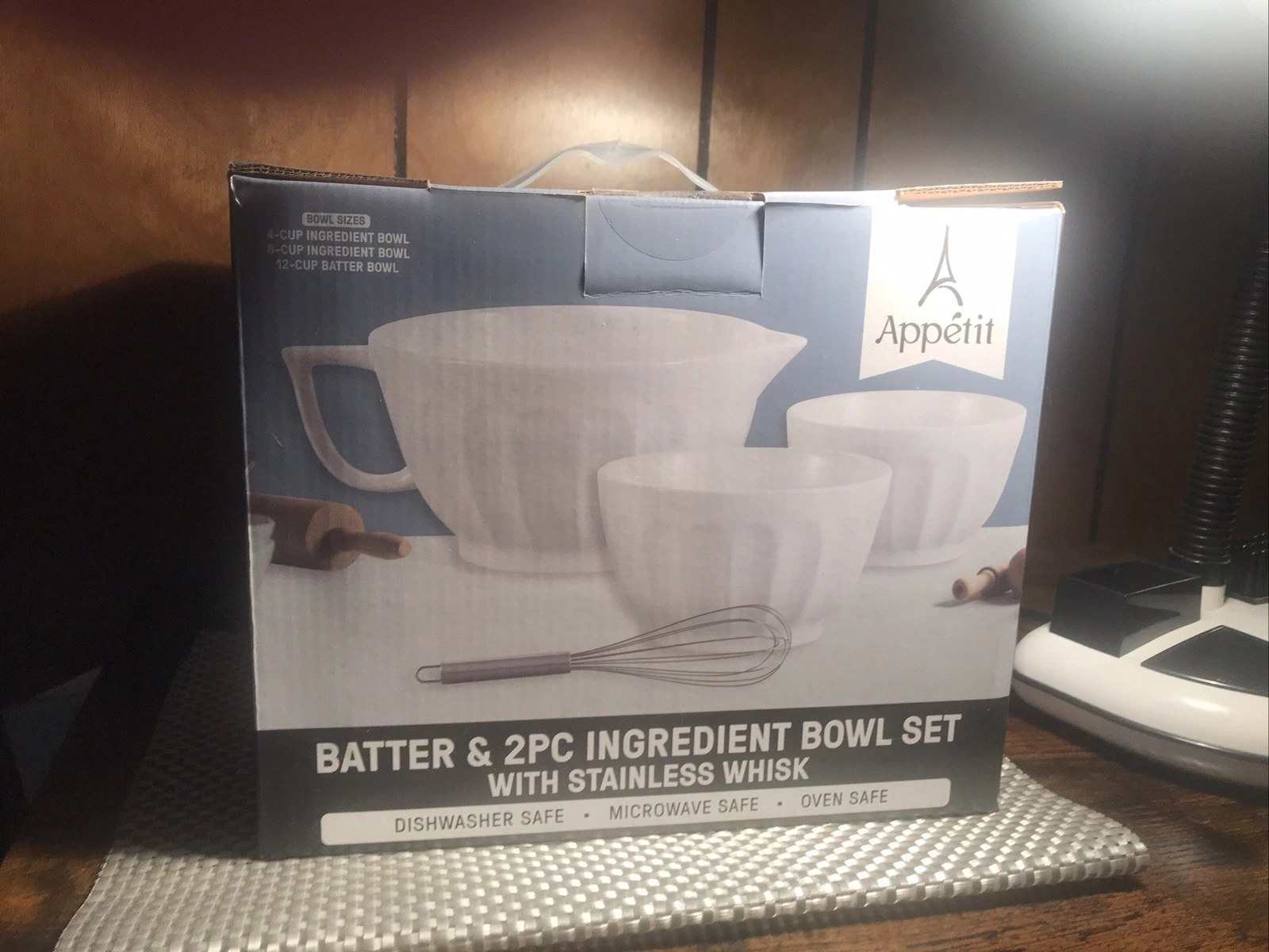 Appetit Batter 2 PC Ingredient Bowl Set with Stainless Whisk (New)