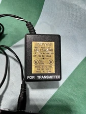 ADVENT RECOTON Wireless Speakers  Transmitter Power Supply