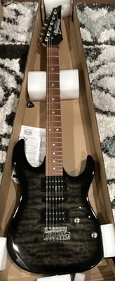 Jackson Electric Guitar Black Solid Body 6 String Maple Neck Dual Humbuckers