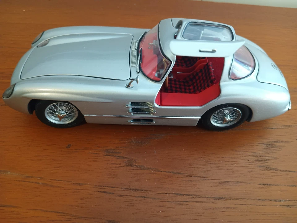 Minichamps 1/24 1955 Mercedes 300Slr Ullenhout PAUL'S MODEL ART - Image 4 of 4