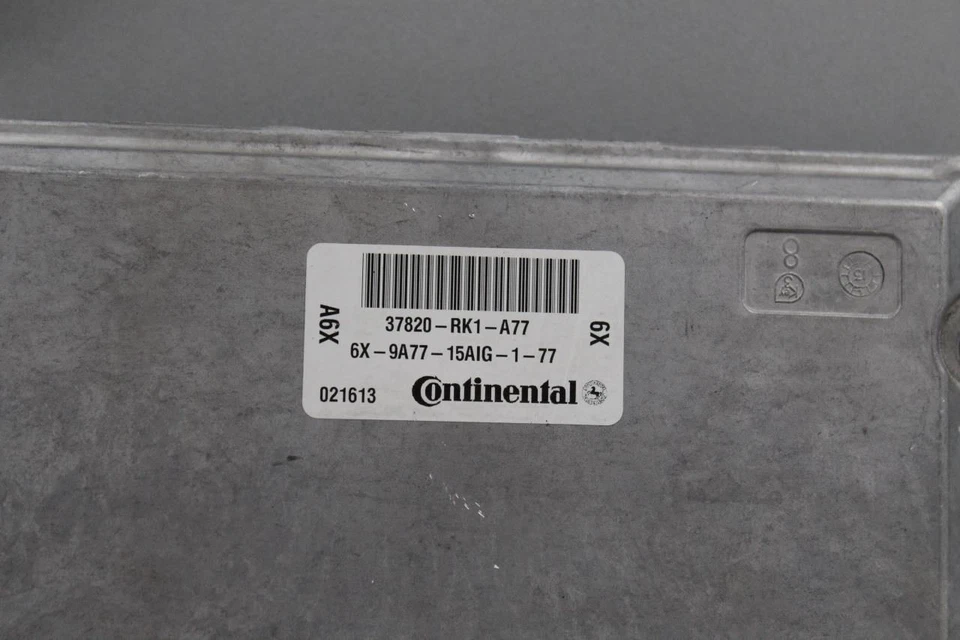 Módulo de control electrónico ECM de ECU del motor 3,5 L compatible con ACURA TL 2013-2014 OEM #39683 Foto 3 de 4