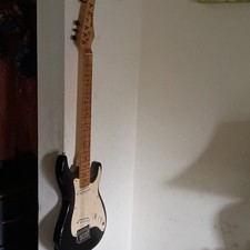 Squier Stratocaster Black Electric Guitar Map...