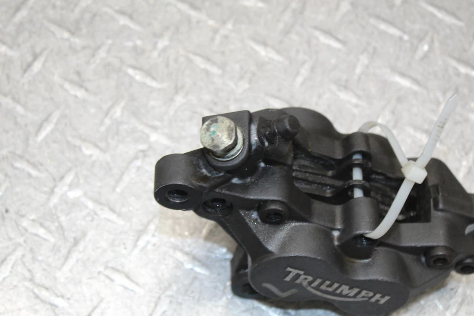 Pinza de freno delantera izquierda Triumph TT600 2001 Foto 3 de 4
