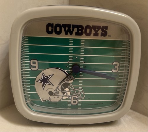 Dallas Cowboys 1993 Spartus Alarm Clock 1993 5 Inch By 5 Inch - Picture 7 of 7