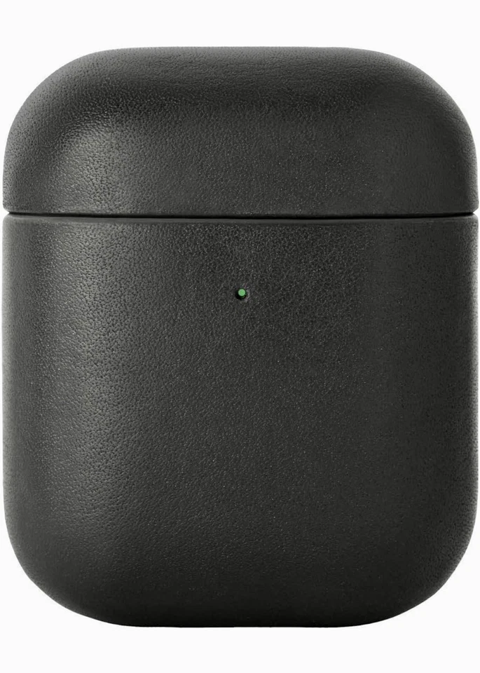 Custodia Cover in pelle per AirPods Gen 1 e Gen 2 (Nera) - Native Union - Immagine 4 di 4