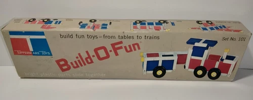 Vintage Tupperware Boxed Toy Set No 101 Build O Fun Plastic Set