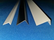 UNEQUAL ODD LEG  ANGLE TRIM 1 METRE PLASTIC PVC  90 DEGREE WHITE + BLACK
