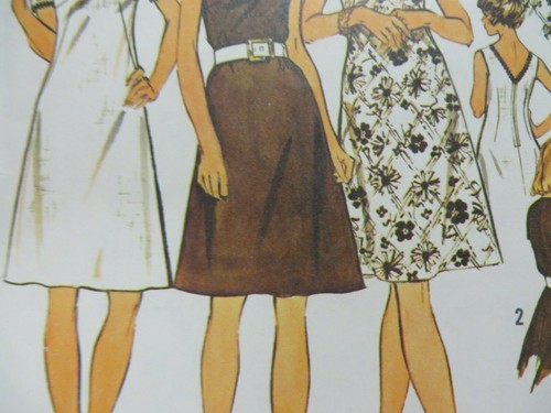 VESTIDO De Colección Años 70 Simplicity 5622 con 3 CUELLOS Patrón de Costura Mujer Talla 22.5 - Imagen 9 de 10