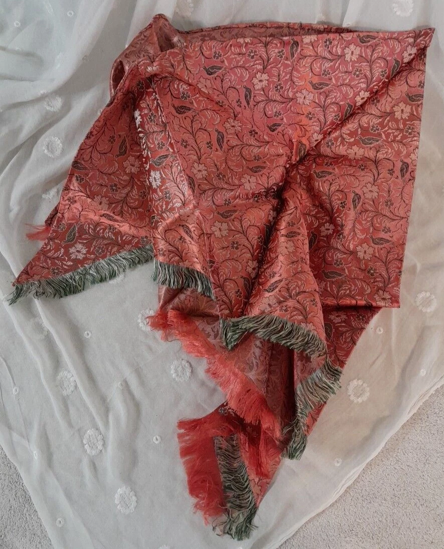 Vintage Handstitched Triangle Kerchief Scarf Looks like a thick silk weave