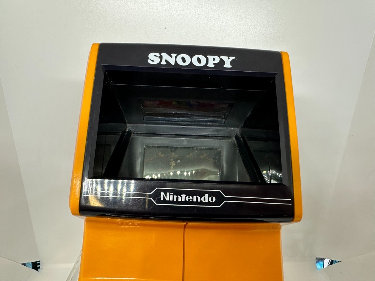 Vintage Rare 1983 Nintendo Snoopy Table Top Arcade Game Vintage Rare 1983 Nintendo Snoopy Table Top Arcade Game