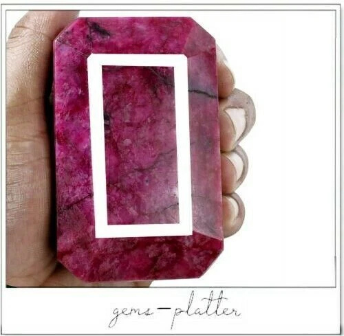 Gemas sueltas de rubíes naturales